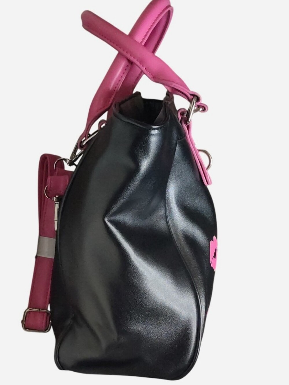 Betty Boop Black Tote with Hot Pink Handles and Kiss Accents - Picture 5 of 8